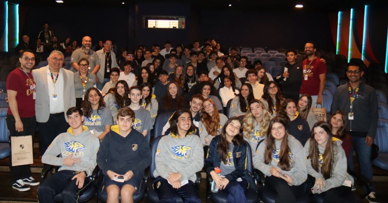 Formação sobre projeto de vida com jovens do Colégio SANFRA em São Paulo conduzida pelo Centro MAGIS Anchietanum”